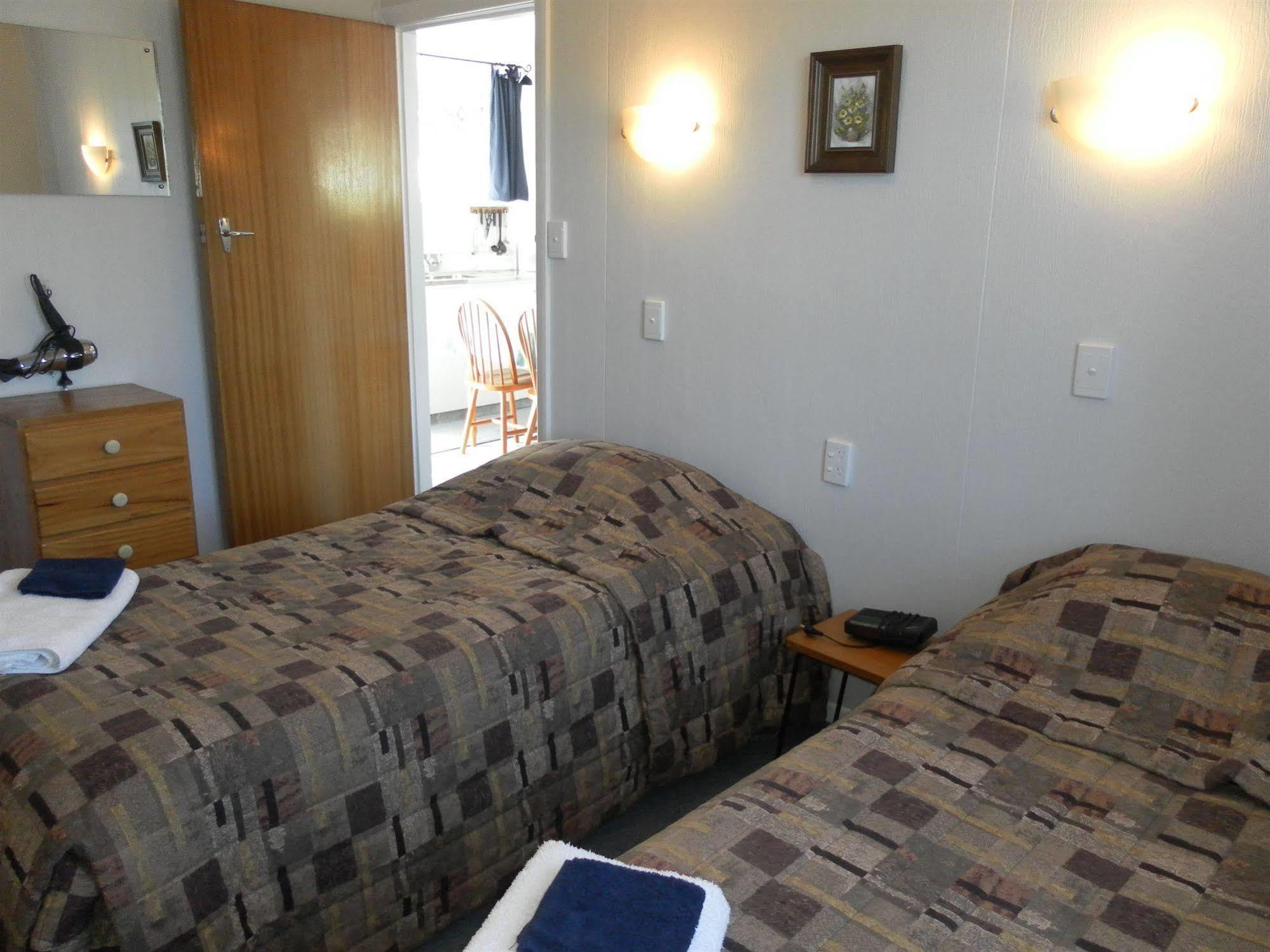 Beachside Sunnyvale Motel Picton Eksteriør bilde